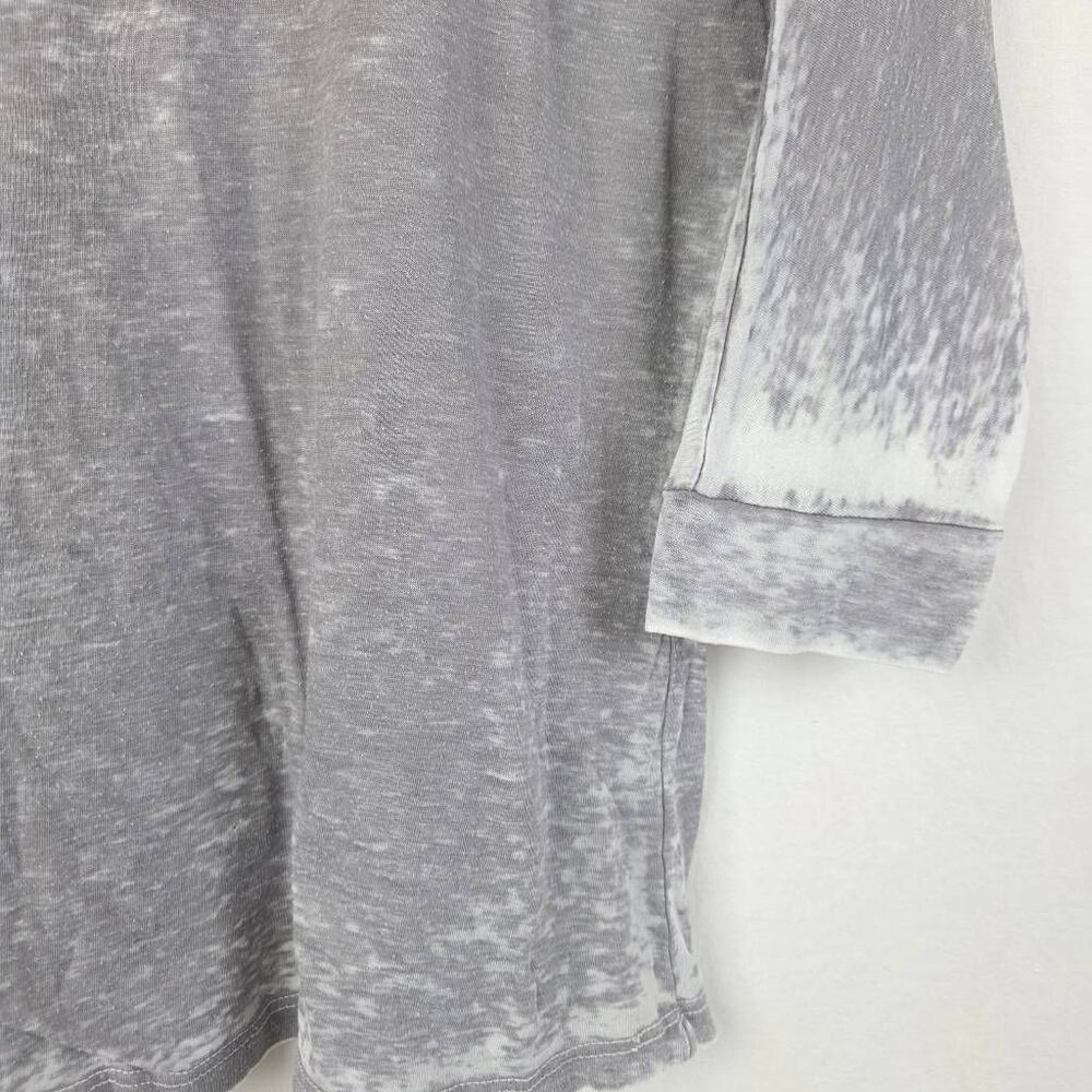 Maurices Gray Burnout Tee Small USA - Picture 4 of 7